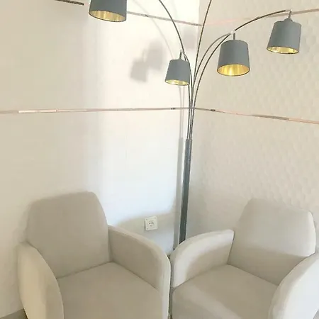 Modern Szálloda 4*